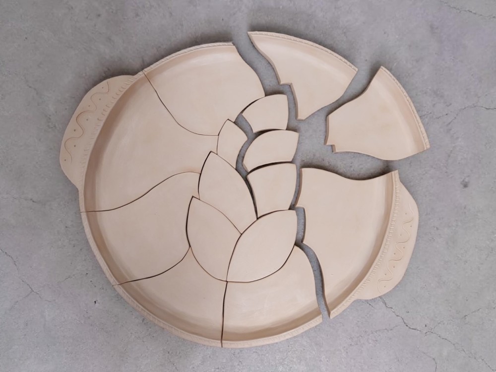 Création d'un puzzle en forme de galetière médiévale pour le Musée départemental breton. Outil de médiation culturelle conçu par Moineaux & Co.